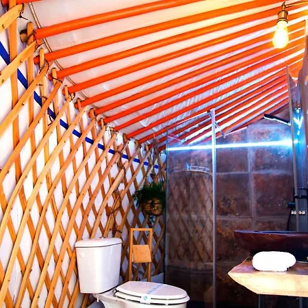 Glamping El Jardin De Las Delizias Valle Del Jerte (Adults Only) Casas del Castanar Exterior photo