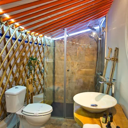 Glamping El Jardin De Las Delizias Valle Del Jerte (Adults Only) Casas del Castanar Exterior photo