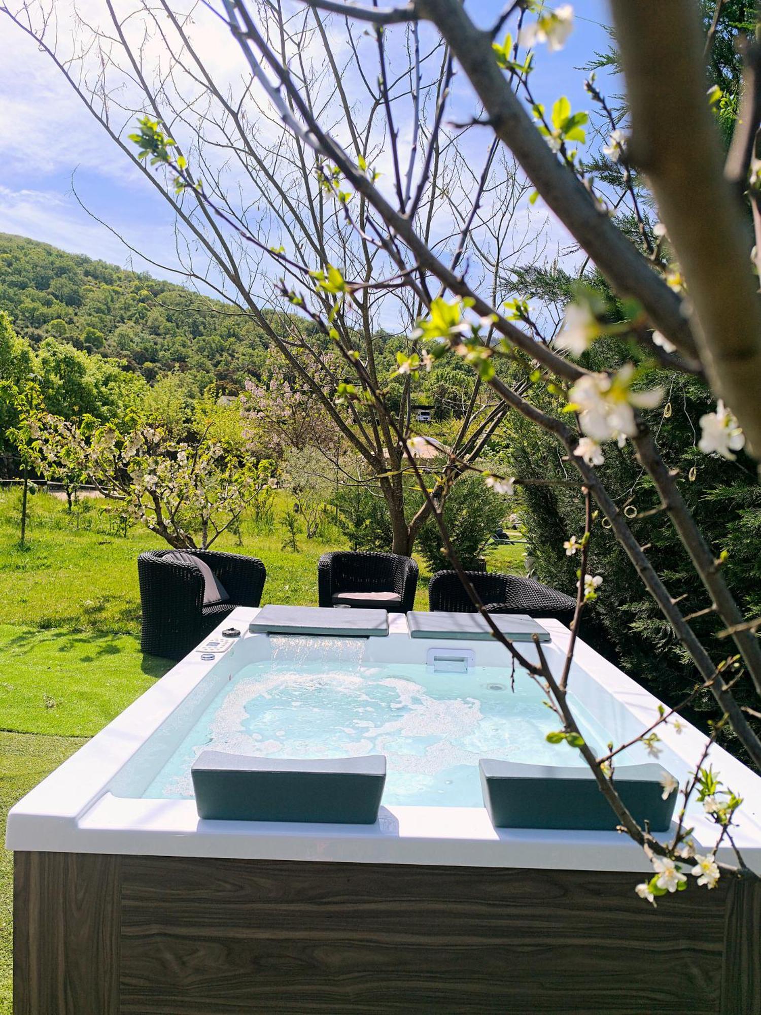 Tente de luxe Glamping El Jardin De Delizias Valle Del Jerte (adults Only) Casas del Castañar